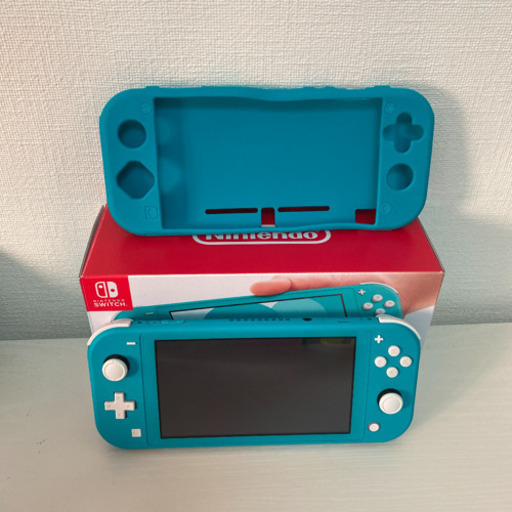ニンテンドースイッチライト　Nintendo Switch Lite