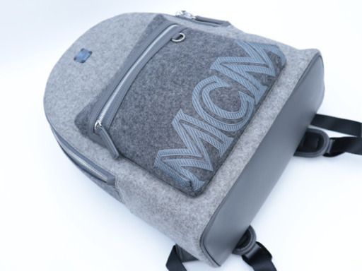 《MCM/ロゴ バックパック》グレー MMK 9AVE52 Sランク 未使用品