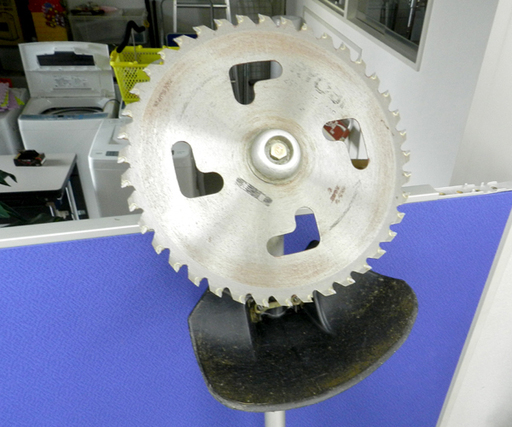 RYOBI/リョービ 刈払機 草刈機 刈払い機 EKK-26 別売り オートカッタ EK-5001付 ☆ PayPay(ペイペイ)決済