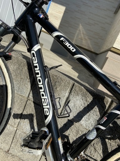 キャノンデールのマウンテンバイクになります。