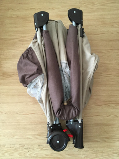 美品 折り畳みベビープレイヤード