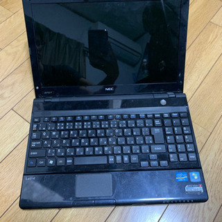 NECのノートパソコン