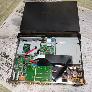 無料！！差し上げます！ジャンク品。東芝HDDブルーレイレコーダーREGZA RD-X10　純正リモコン付きの画像