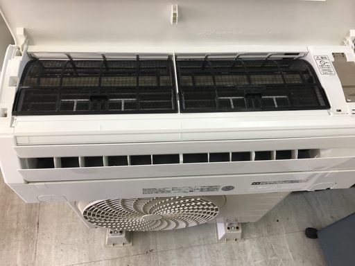 標準工事込み　パナソニック2.2K　6～8畳　冷暖房エアコン　2018年製！！！