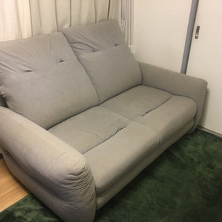 2人掛けソファ 譲ります。