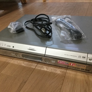【決まりました】SHARP DVDレコーダー AQUOS DV-...