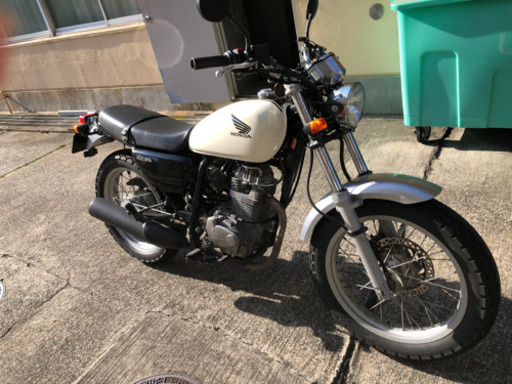 ホンダ　CB223S