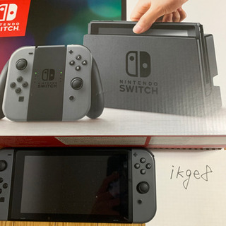 任天堂Switch本体　画面保護シール貼ってます