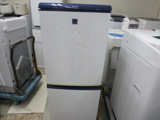 シャープ冷蔵庫135L　SJ-14VJ-JB　2005年製