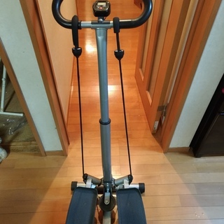 【無料】完動品　カウント機能付き足踏み健康器　取りに来ていただける方