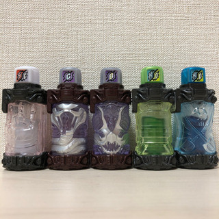 仮面ライダービルド　フルボトルの画像