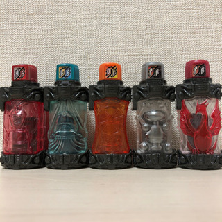 仮面ライダービルド　フルボトルの画像