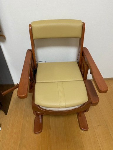 家具調トイレセレクトR はねあげ快適脱臭　介護用品　災害時　ポータプルトイレ　簡易トイレ