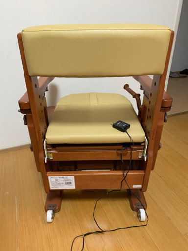家具調トイレセレクトR はねあげ快適脱臭　介護用品　災害時　ポータプルトイレ　簡易トイレ