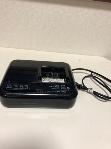 電動アシスト自転車の充電器