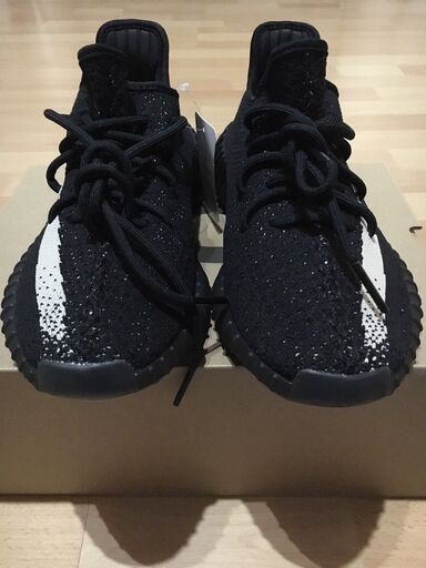 新品アディダス イージーブースト 350V2 オレオ