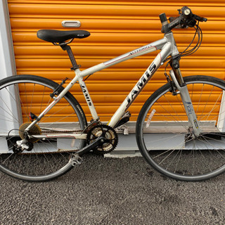 ★超特価★お洒落なクロスバイクが新車の半額以下！ 中古自転車 ☆超特価☆JAMISのオシャレなクロスバイクが新車の半額以下！ 中古