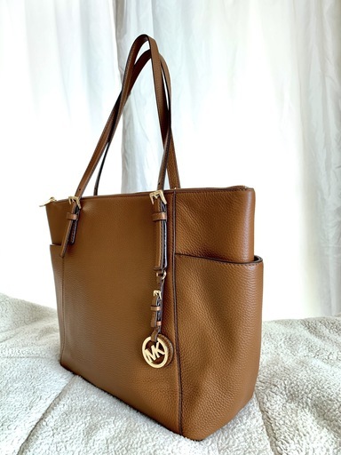 マイケルコースハンドバッグ、ブラウン.      MICHAEL KORS HANDBAG, BROWN