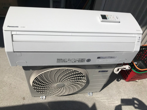 お薦め品‼️美品‼️パナソニック エアコン 6畳用 2.2kW 2018年