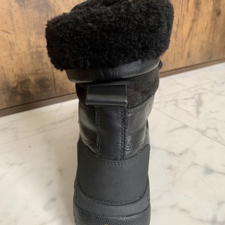 UGGブーツ、女性、黒.     UGG Boots, Women, Black.の画像