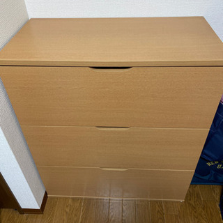 タンス　お話し中