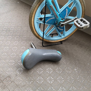 一輪車の画像