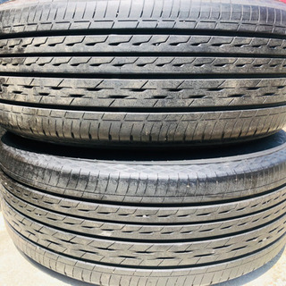 【夏タイヤ】215/45R18の画像