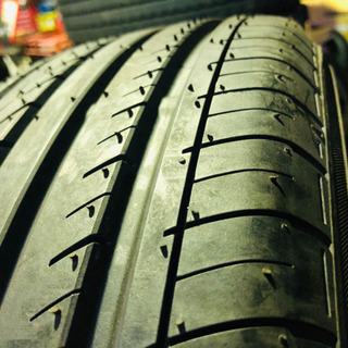 【夏タイヤ】205/60R16の画像