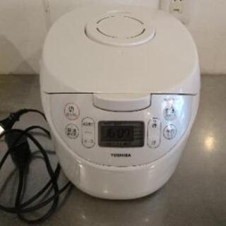［中古］炊飯器　家庭用　東芝（RC-10MFH）
説明書付き
