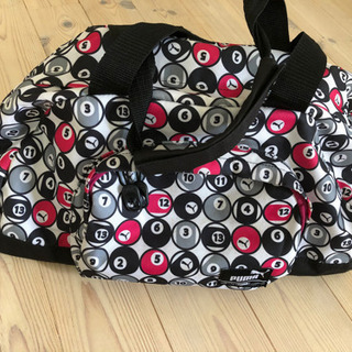 プーマ　ボストンバッグ
