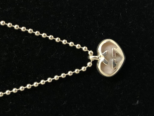 グッチ　インターロッキング　ネックレス　中古品