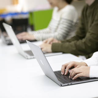 サービススタッフ　急募の画像