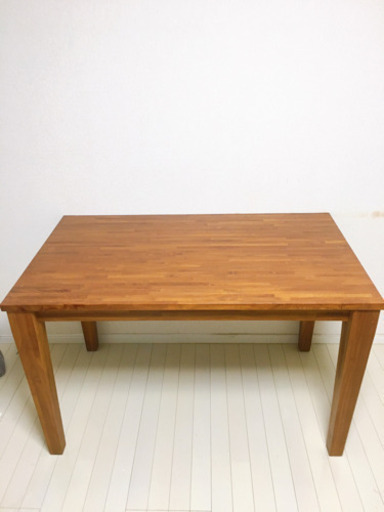 美品　SCANTEAKのダイニングテーブルとチェアー4脚