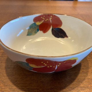 食器３つの画像