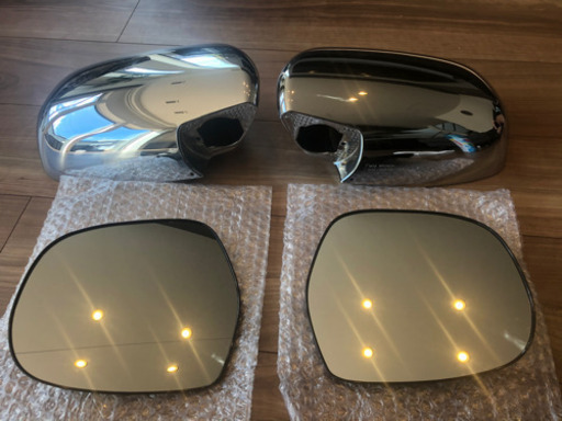 美品　ハイエース200系　3型　純正ミラー