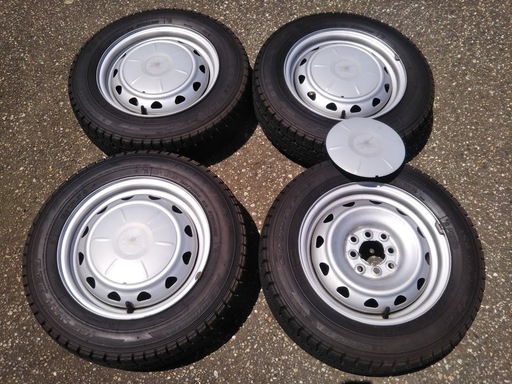 売り切れ　冬14インチ【~80％富山】マーチ アクア ヴィッツ ポルテ スペード スイフト パッソ カローラ【富山市/手渡しもＯＫ】165/70R14 日本製 グッドイヤー 中古/4本