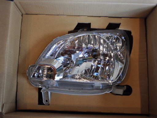 値下げしました!　ダイハツ　ミラ　L250S　新品　ヘッドライト　ユニット　助手席側