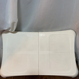 ☆任天堂 wiiすぐに遊べるカセット付きフルセット☆