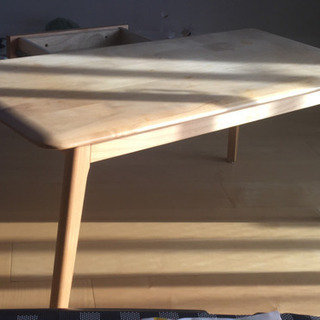 テーブル　Tableの画像