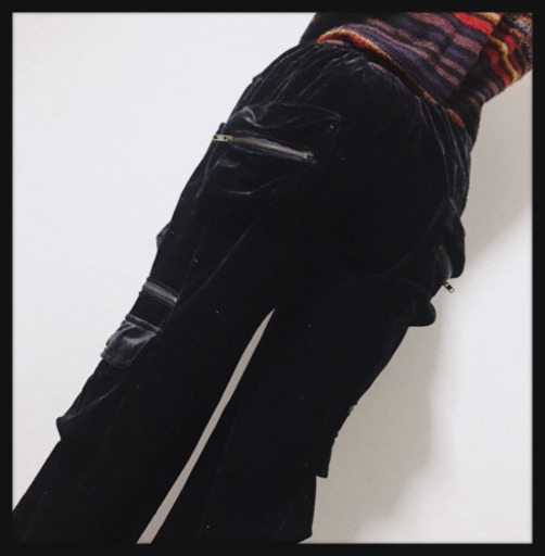 ご購入者様決定[未使用✧︎heat coil]ベロアパンツ 黒色 ルームウェア LサイズOK