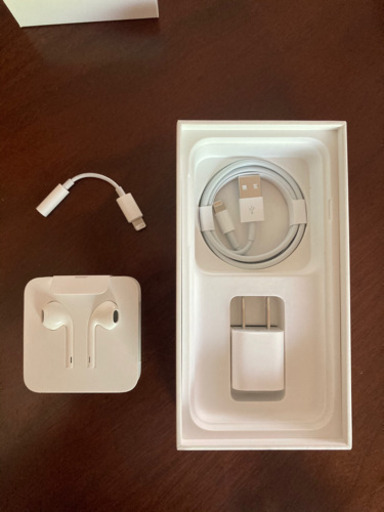 【美品】iPhone 7 Rose Gold 256 GB SIMフリー