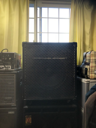 ヒュースアンドケトナーのキャビネット(直接の手渡しのみ)