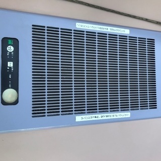 喫煙用テーブル