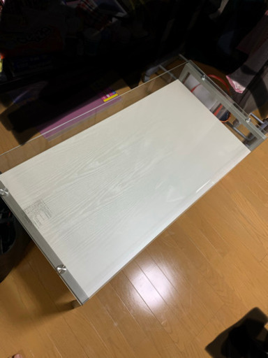 ガラス　テーブル