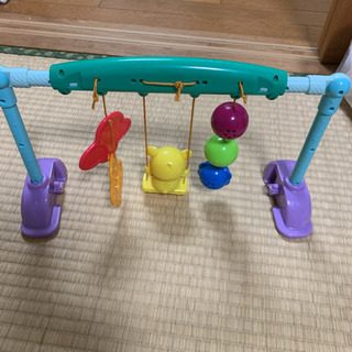 【決まりました】ピープル　新生児から遊べるベビージムの画像