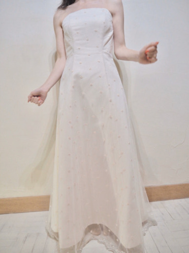 新品　ウエディングドレス　ベアトップ　水玉