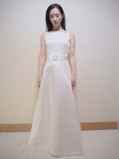 新品　ウエディングドレス　スワロフスキーベルト