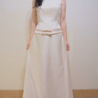 新品　ウエディングドレス　ウエストリボン