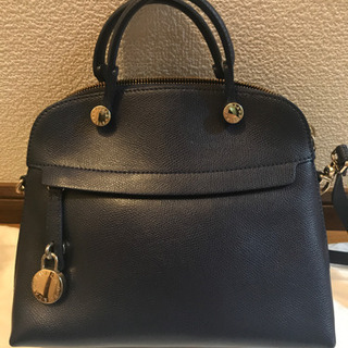 ほぼ新品】フルラ FURLA 2WAYバッグ PIPER：パイパー