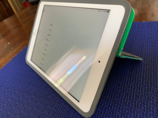 iPad mini 3 64GB (au) simカードなし(直接取引、または郵送代引きで)